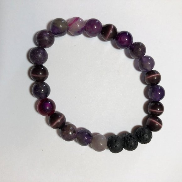 Amethyst Agate Shades of Purple Crystal Beaded Essential Oil Diffusing Bracelet - Picture 3 of 6